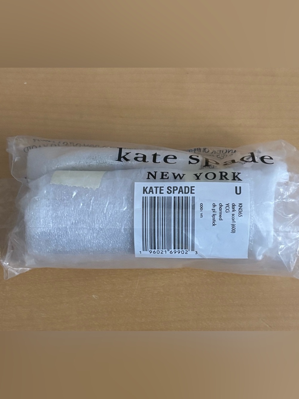Kate Spade Red Patent Heart Keychain Lipstick Wallet - Picture 5 of 5